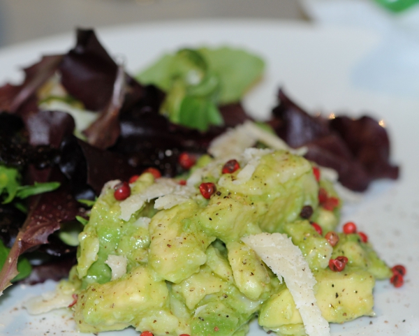 Recette de cuisine : Avocats parmesan