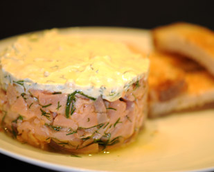 Recette de cuisine : tartare aux deux saumons et à la crème