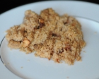 Crumble aux pommes avec de la cannelle