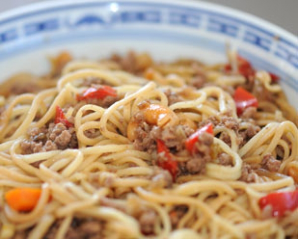 Recette de cuisine : Nouilles chinoises sautées au boeuf