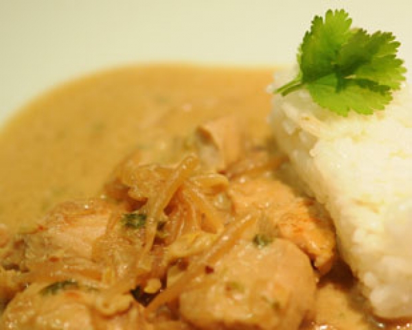 Recette de cuisine : emincé de poulet à la coriandre et au gingembre