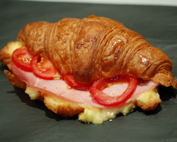 Recette de cuisine : Croissants au jambon équilibrés